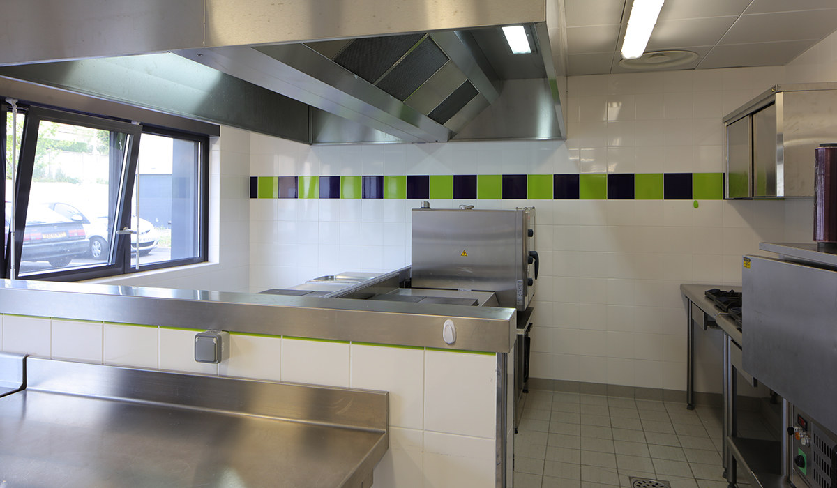 alu architectes 5ad1ef412e4d020bf1fb870d0757fb99b7c67ec463c6b4b4704e742b29304a6921f109094429f3e12b4f7ee25b2d29f0a2cc7679687f0e8303fc390f1427dc2b